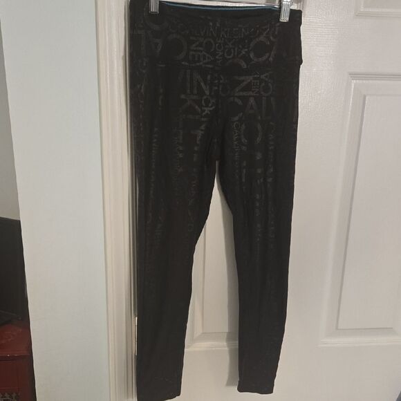 Black Graphic Print Leggings - Picture 1 of 6